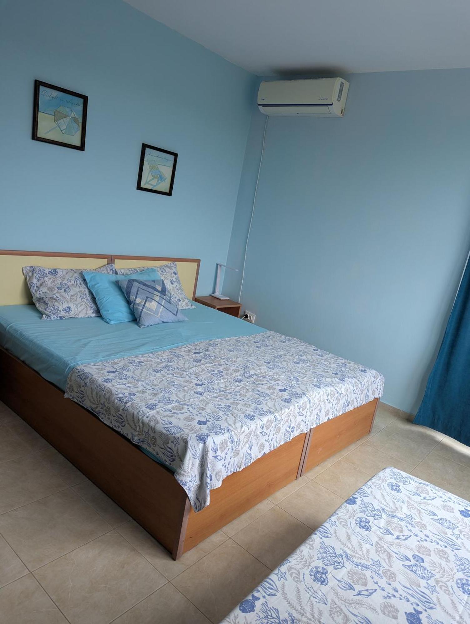 Guest House Chalakov Szinemorec Kültér fotó