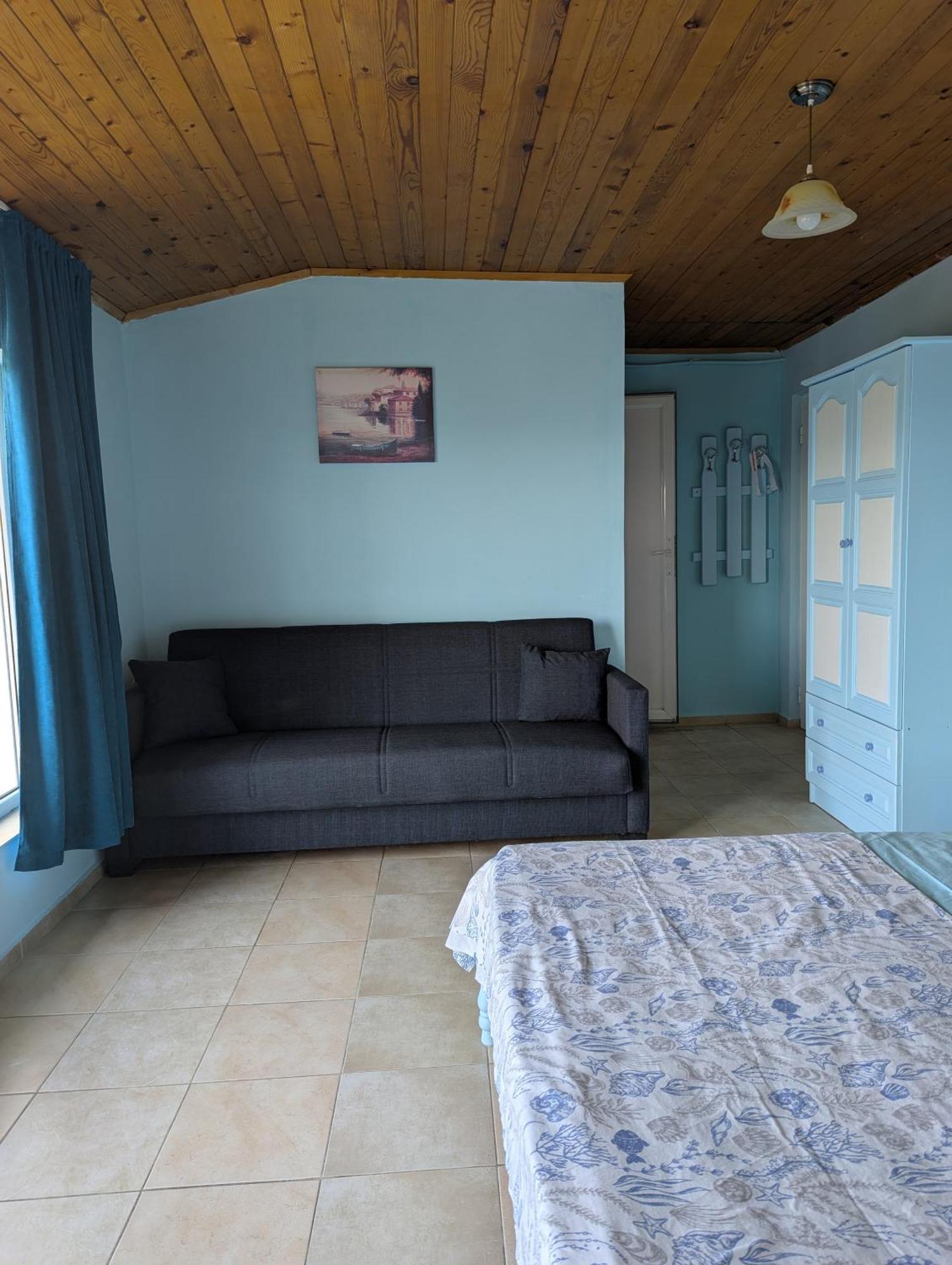 Guest House Chalakov Szinemorec Kültér fotó